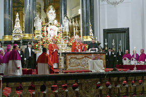 Abschlussvesper der Bischofskonferenz mit Austeilung des Bonifatiussegens (Foto: Karl-Franz Thiede)